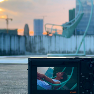 美女黑洞洞被人操
